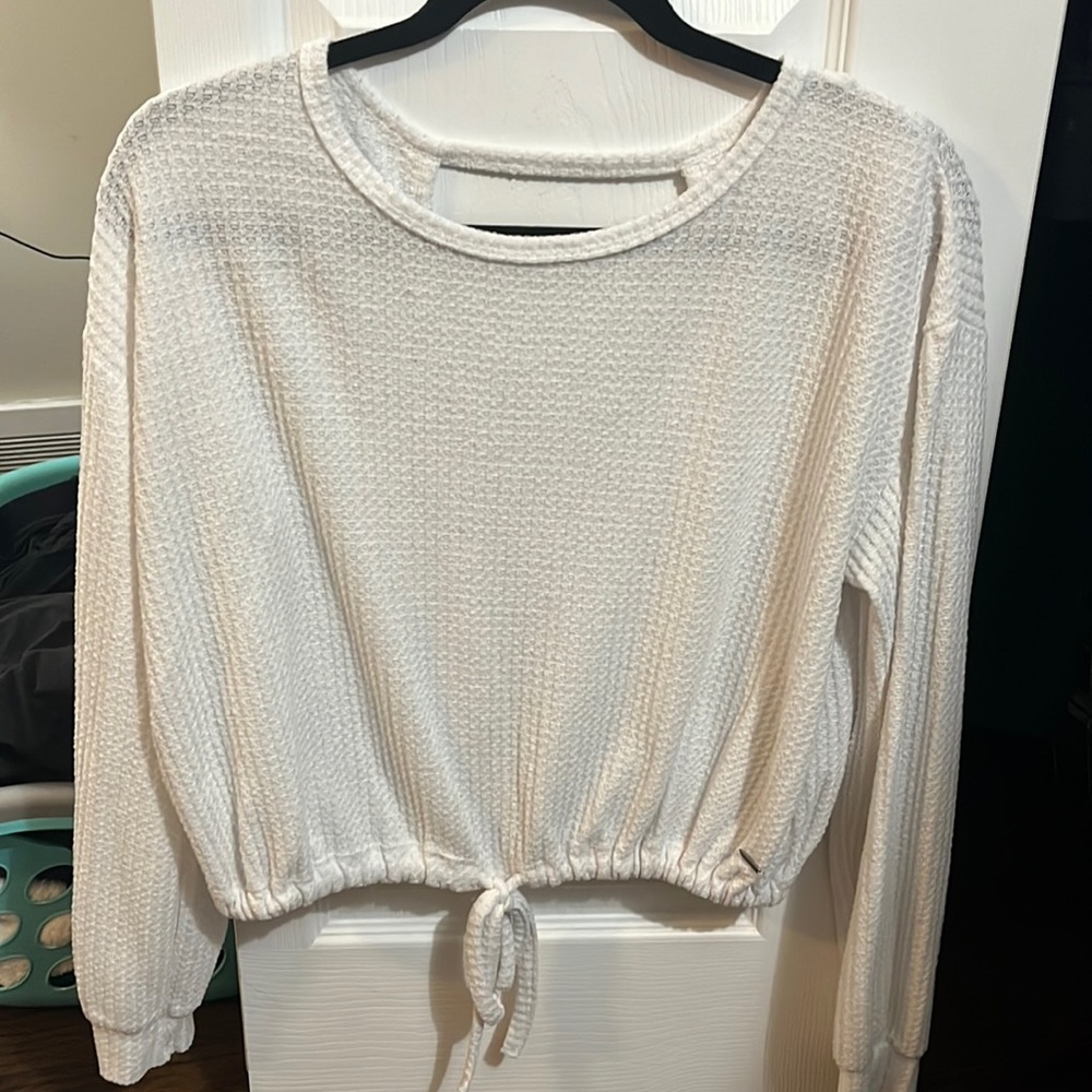 White Hollister Sweater Size XS